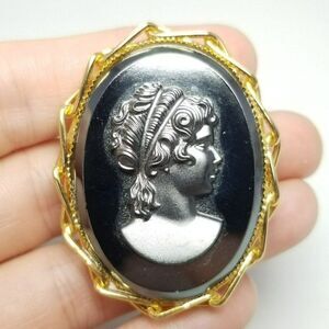 Vintage Cameo Portrait Woman Profile Brooch Pendant, Gold Tone Setting, Estate